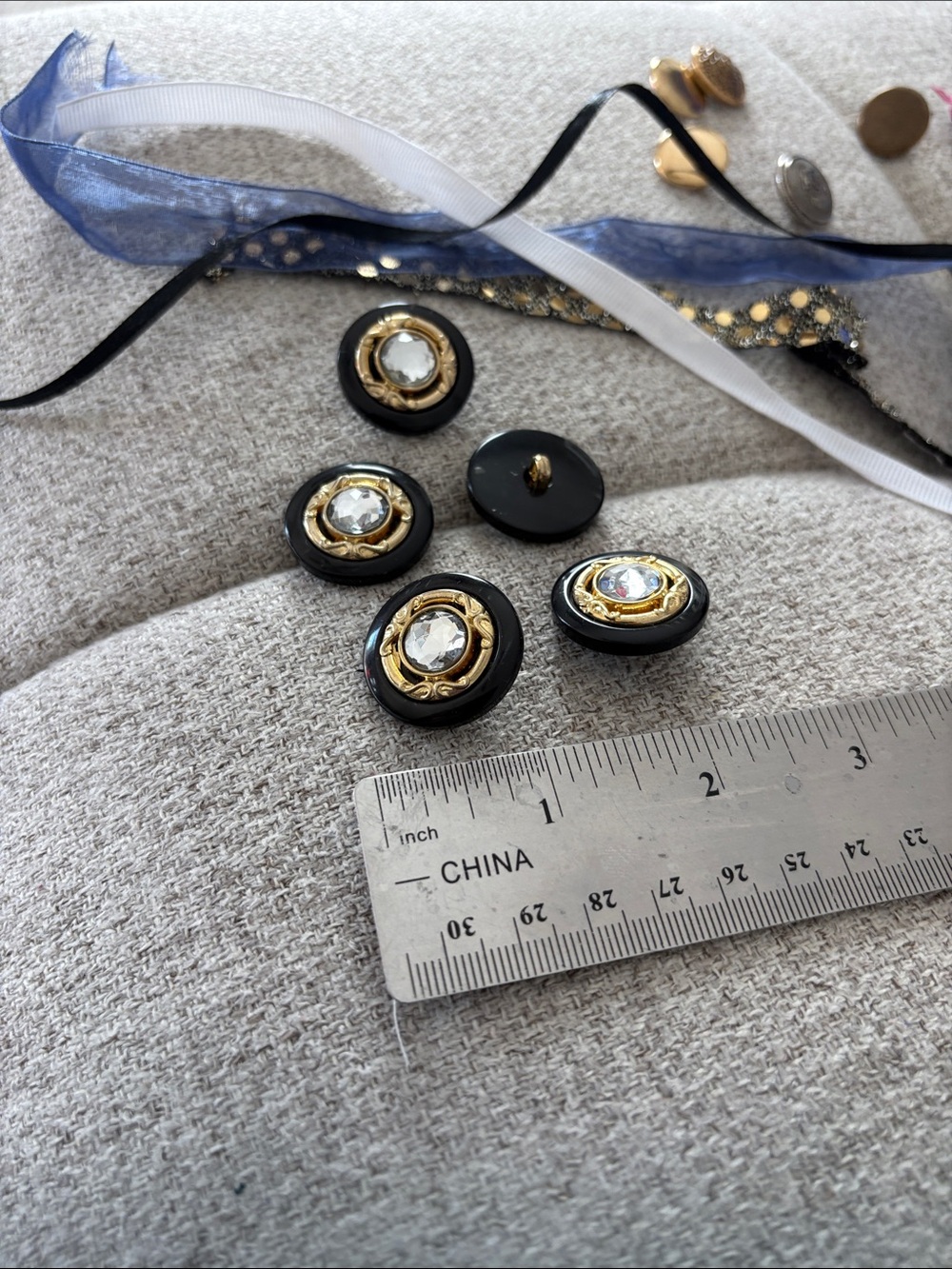 Black and Gold Crystal Button Necklace - Women Jewelry